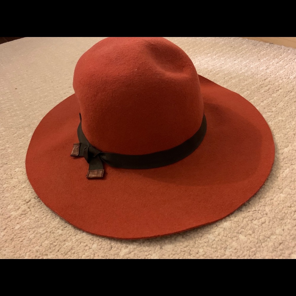 Hat Attack Easily Packable 100% Wool Hat - image 1